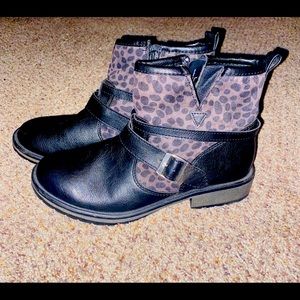 Size 5 boots with animal print